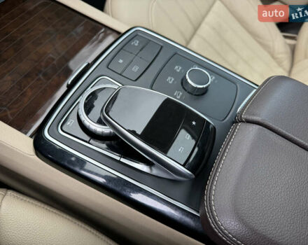 Синий Мерседес ГЛЕ-Класс, объемом двигателя 3.5 л и пробегом 142 тыс. км за 20999 $, фото 82 на Automoto.ua