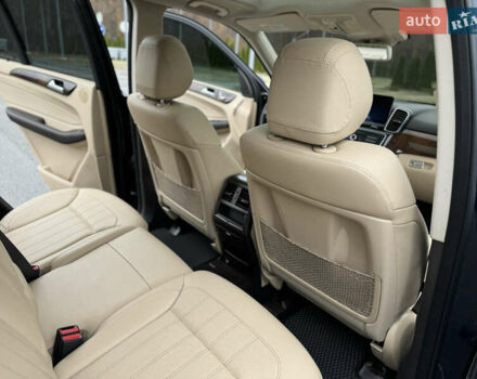 Синий Мерседес ГЛЕ-Класс, объемом двигателя 3.5 л и пробегом 142 тыс. км за 20999 $, фото 62 на Automoto.ua