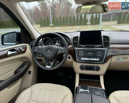 Синий Мерседес ГЛЕ-Класс, объемом двигателя 3.5 л и пробегом 142 тыс. км за 20999 $, фото 71 на Automoto.ua