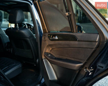 Синий Мерседес ГЛЕ-Класс, объемом двигателя 3 л и пробегом 154 тыс. км за 31700 $, фото 43 на Automoto.ua