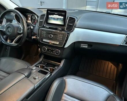 Синій Мерседес ГЛЕ-Клас, об'ємом двигуна 3 л та пробігом 170 тис. км за 29850 $, фото 71 на Automoto.ua
