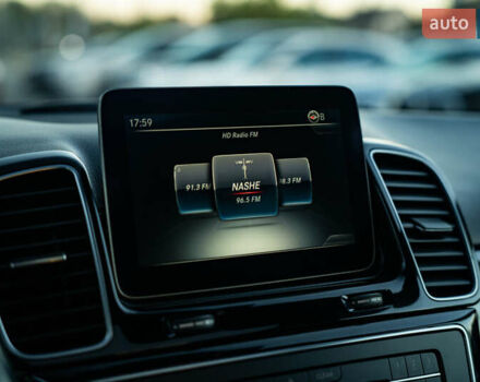 Синий Мерседес ГЛЕ-Класс, объемом двигателя 3 л и пробегом 154 тыс. км за 31700 $, фото 31 на Automoto.ua