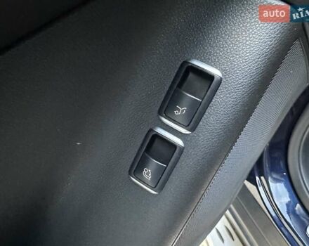 Синій Мерседес ГЛЕ-Клас, об'ємом двигуна 3 л та пробігом 170 тис. км за 29850 $, фото 85 на Automoto.ua