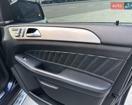 Синій Мерседес ГЛЕ-Клас, об'ємом двигуна 3 л та пробігом 170 тис. км за 29850 $, фото 103 на Automoto.ua