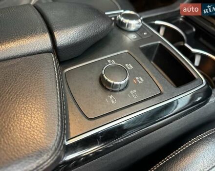 Синій Мерседес ГЛЕ-Клас, об'ємом двигуна 3 л та пробігом 170 тис. км за 29850 $, фото 64 на Automoto.ua