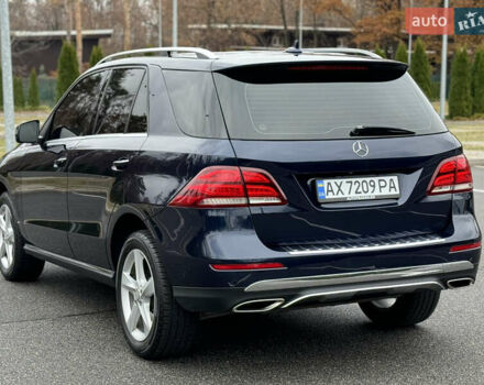 Синий Мерседес ГЛЕ-Класс, объемом двигателя 3.5 л и пробегом 142 тыс. км за 20999 $, фото 14 на Automoto.ua