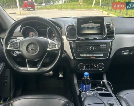 Синий Мерседес ГЛЕ-Класс, объемом двигателя 3 л и пробегом 169 тыс. км за 28999 $, фото 7 на Automoto.ua