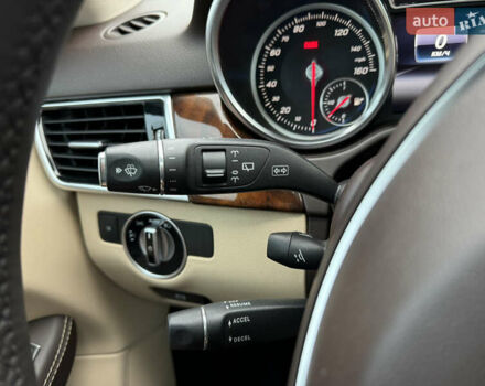 Синий Мерседес ГЛЕ-Класс, объемом двигателя 3.5 л и пробегом 142 тыс. км за 20999 $, фото 87 на Automoto.ua