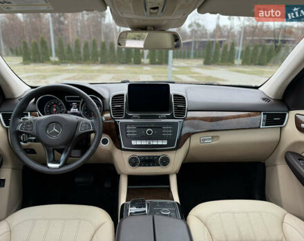 Синий Мерседес ГЛЕ-Класс, объемом двигателя 3.5 л и пробегом 142 тыс. км за 20999 $, фото 70 на Automoto.ua