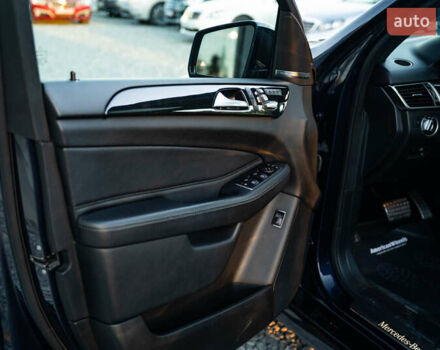 Синий Мерседес ГЛЕ-Класс, объемом двигателя 3 л и пробегом 154 тыс. км за 31700 $, фото 40 на Automoto.ua