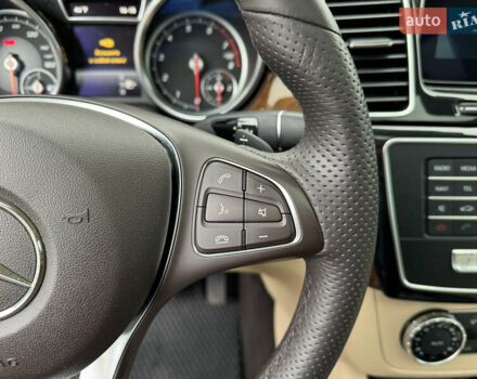 Синий Мерседес ГЛЕ-Класс, объемом двигателя 3.5 л и пробегом 142 тыс. км за 20999 $, фото 83 на Automoto.ua