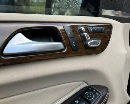 Синий Мерседес ГЛЕ-Класс, объемом двигателя 3.5 л и пробегом 169 тыс. км за 31000 $, фото 17 на Automoto.ua