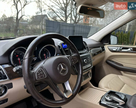 Синий Мерседес ГЛЕ-Класс, объемом двигателя 3.5 л и пробегом 169 тыс. км за 31000 $, фото 10 на Automoto.ua