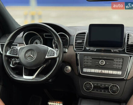 Синий Мерседес ГЛЕ-Класс, объемом двигателя 3 л и пробегом 270 тыс. км за 39999 $, фото 20 на Automoto.ua