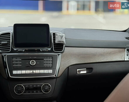 Синий Мерседес ГЛЕ-Класс, объемом двигателя 3 л и пробегом 270 тыс. км за 39999 $, фото 21 на Automoto.ua