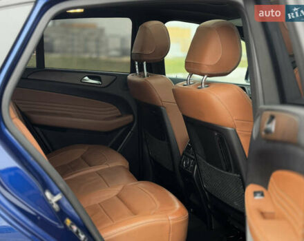 Синий Мерседес ГЛЕ-Класс, объемом двигателя 3 л и пробегом 270 тыс. км за 39999 $, фото 17 на Automoto.ua