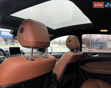 Синий Мерседес ГЛЕ-Класс, объемом двигателя 3 л и пробегом 270 тыс. км за 39999 $, фото 16 на Automoto.ua