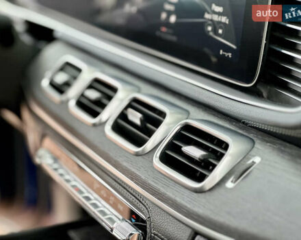 Синий Мерседес ГЛЕ-Класс, объемом двигателя 2.93 л и пробегом 118 тыс. км за 59900 $, фото 46 на Automoto.ua