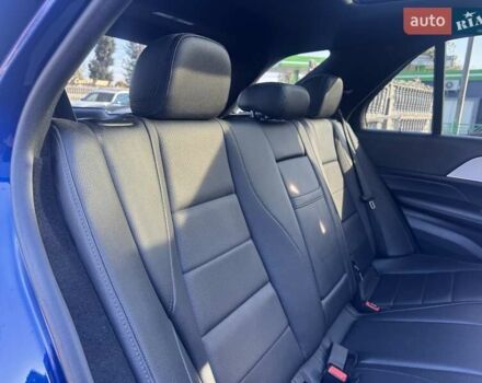 Мерседес ГЛЕ-Клас 2019 у Тернополі на Automoto.ua Синій Мерседес ГЛЕ-Клас, об'ємом двигуна 2.93 л та пробігом 192 тис. км за 51000 $, фото 75 на Automoto.ua