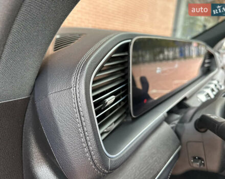 Синий Мерседес ГЛЕ-Класс, объемом двигателя 2.93 л и пробегом 118 тыс. км за 59900 $, фото 35 на Automoto.ua