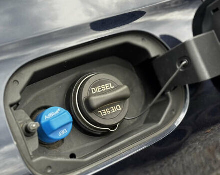 Синий Мерседес ГЛЕ-Класс, объемом двигателя 2 л и пробегом 83 тыс. км за 55990 $, фото 29 на Automoto.ua