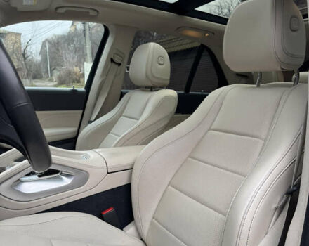 Синий Мерседес ГЛЕ-Класс, объемом двигателя 1.99 л и пробегом 69 тыс. км за 55000 $, фото 31 на Automoto.ua