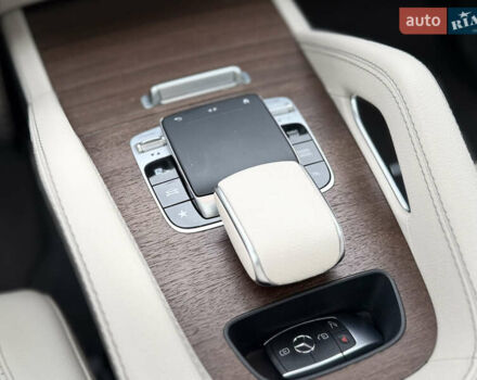 Синий Мерседес ГЛЕ-Класс, объемом двигателя 1.99 л и пробегом 32 тыс. км за 54900 $, фото 23 на Automoto.ua