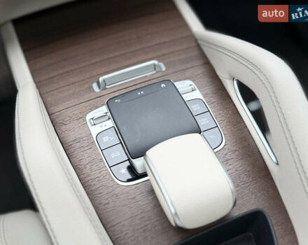 Синий Мерседес ГЛЕ-Класс, объемом двигателя 1.99 л и пробегом 32 тыс. км за 54900 $, фото 11 на Automoto.ua