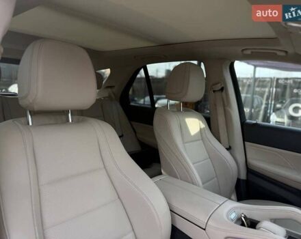 Синій Мерседес ГЛЕ-Клас, об'ємом двигуна 3 л та пробігом 43 тис. км за 55999 $, фото 35 на Automoto.ua