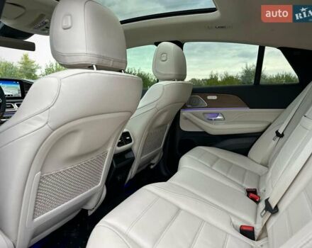 Синий Мерседес ГЛЕ-Класс, объемом двигателя 1.99 л и пробегом 53 тыс. км за 82999 $, фото 60 на Automoto.ua