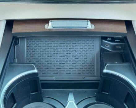 Синий Мерседес ГЛЕ-Класс, объемом двигателя 2 л и пробегом 22 тыс. км за 35000 $, фото 10 на Automoto.ua