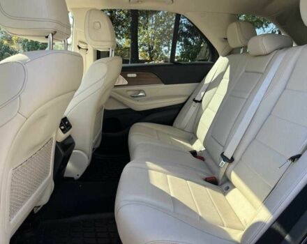 Синій Мерседес ГЛЕ-Клас, об'ємом двигуна 2 л та пробігом 14 тис. км за 29000 $, фото 11 на Automoto.ua