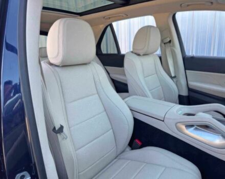 Синий Мерседес ГЛЕ-Класс, объемом двигателя 2 л и пробегом 22 тыс. км за 35000 $, фото 12 на Automoto.ua