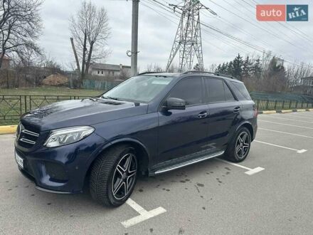 Мерседес ГЛЕ-Класс 2016 в Киеве на Automoto.ua Синий Мерседес ГЛЕ-Класс, объемом двигателя 2.99 л и пробегом 167 тыс. км за 34400 $, фото 1 на Automoto.ua