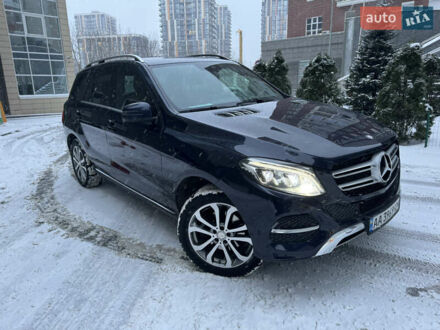 Мерседес ГЛЕ-Класс 2016 в Киеве на Automoto.ua Синий Мерседес ГЛЕ-Класс, объемом двигателя 2.14 л и пробегом 178 тыс. км за 34000 $, фото 1 на Automoto.ua