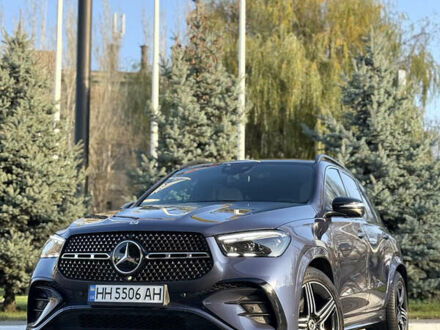 Синий Мерседес ГЛЕ-Класс, объемом двигателя 1.99 л и пробегом 30 тыс. км за 77000 $, фото 1 на Automoto.ua