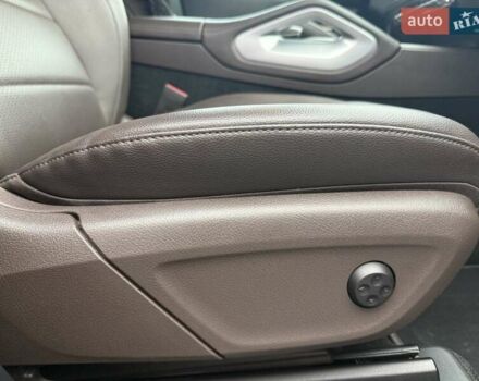 Зелений Мерседес ГЛЕ-Клас, об'ємом двигуна 1.95 л та пробігом 54 тис. км за 58500 $, фото 29 на Automoto.ua