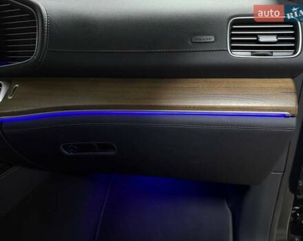 Зеленый Мерседес ГЛЕ-Класс, объемом двигателя 2 л и пробегом 20 тыс. км за 115500 $, фото 91 на Automoto.ua