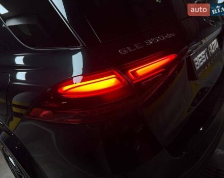 Зеленый Мерседес ГЛЕ-Класс, объемом двигателя 2 л и пробегом 20 тыс. км за 115500 $, фото 27 на Automoto.ua