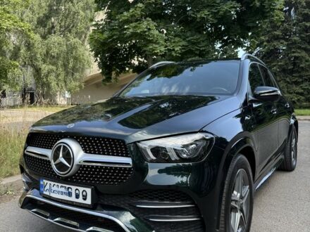 Мерседес ГЛЕ-Клас 2021 у Києві на Automoto.ua Зелений Мерседес ГЛЕ-Клас, об'ємом двигуна 2 л та пробігом 94 тис. км за 87249 $, фото 1 на Automoto.ua