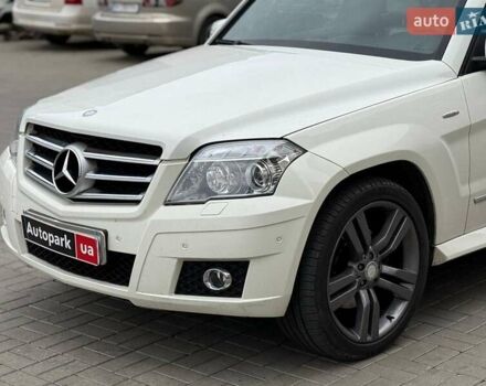 Мерседес ГЛК-Класс 2008 в Одессе на Automoto.ua Белый Мерседес ГЛК-Класс, объемом двигателя 3 л и пробегом 290 тыс. км за 12190 $, фото 3 на Automoto.ua