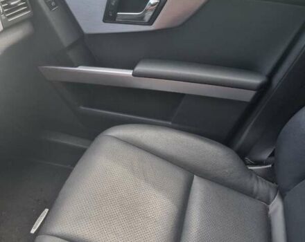 Мерседес ГЛК-Класс 2010 в Луцке на Automoto.ua Белый Мерседес ГЛК-Класс, объемом двигателя 2.1 л и пробегом 210 тыс. км за 14000 $, фото 7 на Automoto.ua