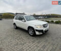 Мерседес ГЛК-Класс 2010 в Береговом на Automoto.ua Белый Мерседес ГЛК-Класс, объемом двигателя 2.14 л и пробегом 278 тыс. км за 12000 $, фото 3 на Automoto.ua
