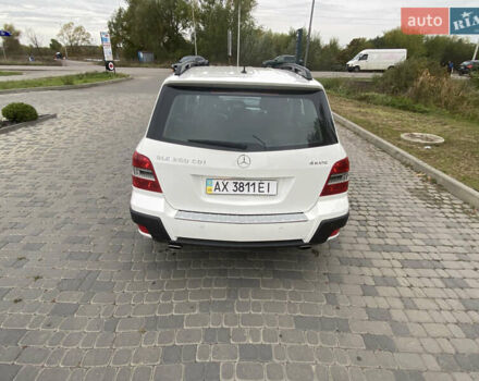 Мерседес ГЛК-Класс 2010 в Береговом на Automoto.ua Белый Мерседес ГЛК-Класс, объемом двигателя 2.14 л и пробегом 278 тыс. км за 12000 $, фото 7 на Automoto.ua