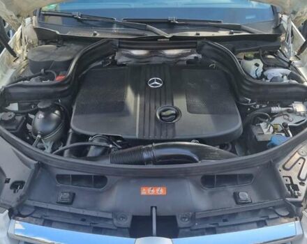 Мерседес ГЛК-Класс 2010 в Луцке на Automoto.ua Белый Мерседес ГЛК-Класс, объемом двигателя 2.1 л и пробегом 210 тыс. км за 14000 $, фото 9 на Automoto.ua