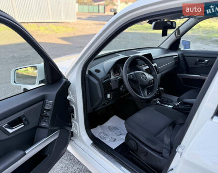 Белый Мерседес ГЛК-Класс, объемом двигателя 2.14 л и пробегом 265 тыс. км за 11800 $, фото 12 на Automoto.ua