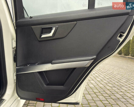 Білий Мерседес ГЛК-Клас, об'ємом двигуна 2.2 л та пробігом 275 тис. км за 11300 $, фото 40 на Automoto.ua