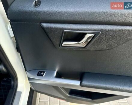 Белый Мерседес ГЛК-Класс, объемом двигателя 2.14 л и пробегом 195 тыс. км за 13999 $, фото 62 на Automoto.ua