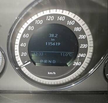 Белый Мерседес ГЛК-Класс, объемом двигателя 2.14 л и пробегом 115 тыс. км за 18000 $, фото 12 на Automoto.ua