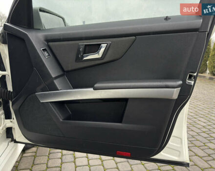 Білий Мерседес ГЛК-Клас, об'ємом двигуна 2.2 л та пробігом 275 тис. км за 11300 $, фото 47 на Automoto.ua